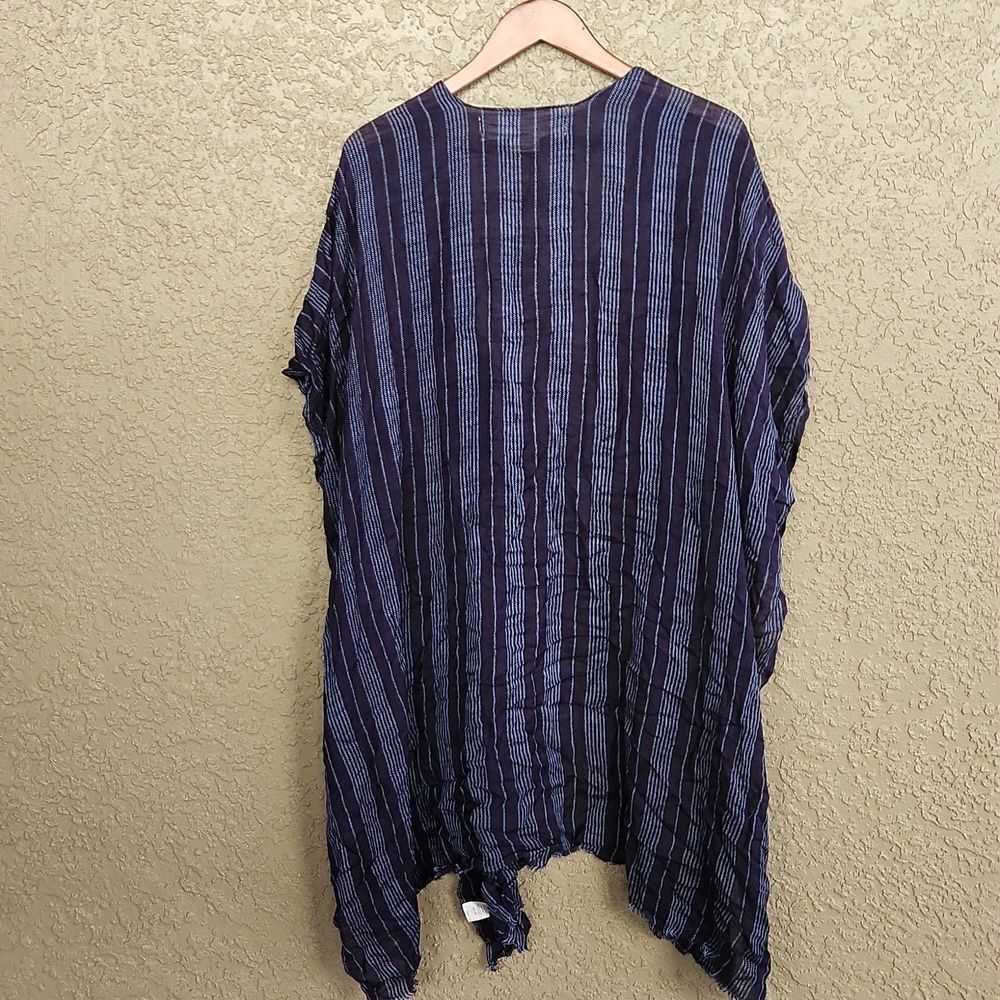 Treasure and Bond Ruana Cover Up Navy Stripes Shawl - Picture 5 of 5